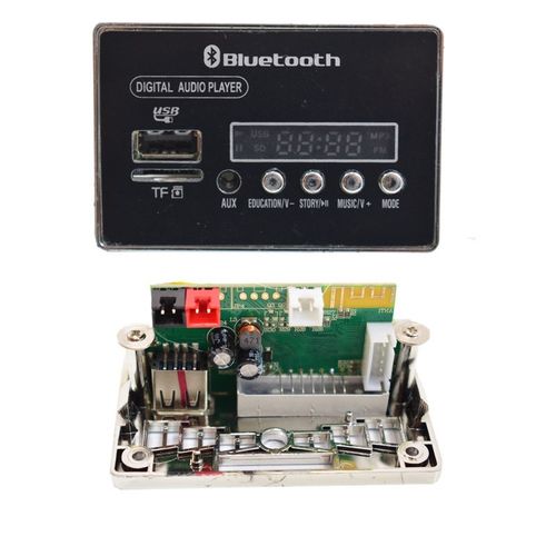 Panel z modułem dźwiękowym VOLVOXC90 na Arena.pl