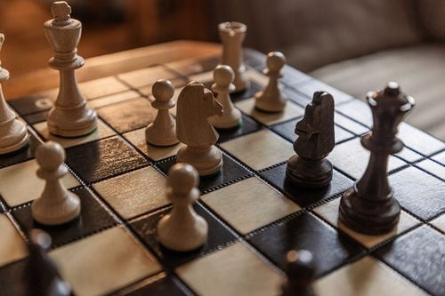 Szachy Turniejowe wypalane/ Szachy Staunton/ szachy drewniane /producent na Arena.pl