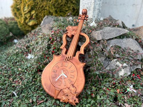 Skrzypce zegar ścienny drewniany w drewnie na prezent muzyka wystrój domu na Arena.pl