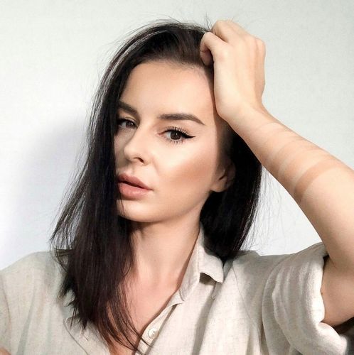 PODKŁAD do TWARZY mocno KRYJĄCY Wygładzający pudrowy 04 beige na Arena.pl