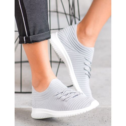Wsuwane Buty Tekstylne r.39 na Arena.pl