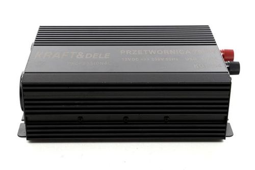 Przetwornica samochodowa 700W 12V - 230V na Arena.pl