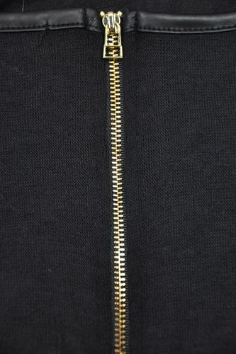 Czarna Luźna Bluzka Zip - 40 / L na Arena.pl