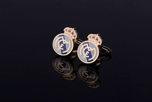 Spinki do mankietów koszuli Real Madryt dla kibica na Arena.pl