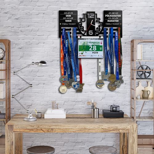 Wieszak na medale i numery startowe z zegarem REKORDY BIEGANIE imię 431.1 na Arena.pl