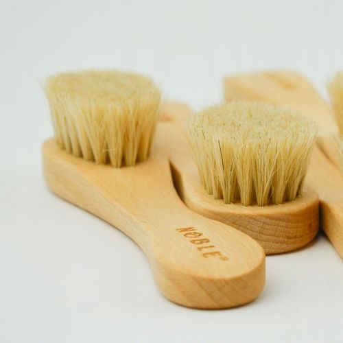 Szczotka naturalna z konia do masażu na sucho twarzy dekoltu biustu na Arena.pl