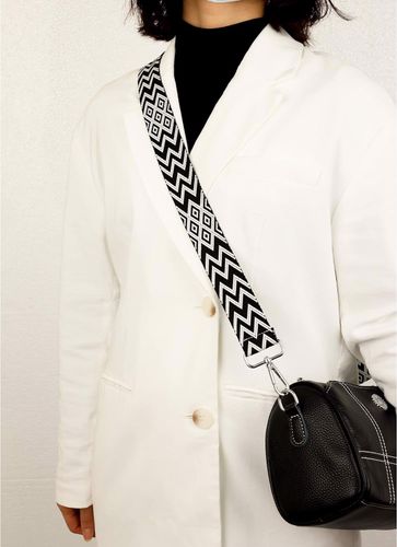 Pasek oo Torebki Regulowany Odpinany Czarno-Biały na Arena.pl