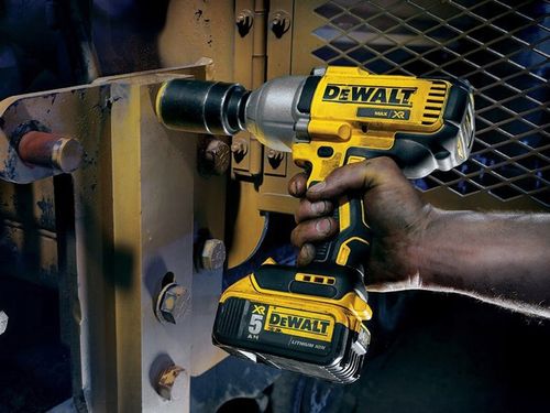 DEWALT UDAROWY KLUCZ AKUMULATOROWY DO KÓŁ DCF900 18V 5Ah 1355Nm + na Arena.pl