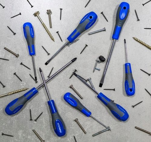 ZESTAW ŚRUBOKRĘTÓW WKRĘTAKÓW Z MAGNESEM 8SZT MOCNE na Arena.pl