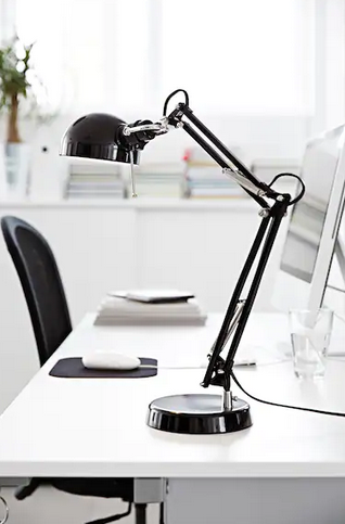 Lampka nocna biurkowa na biurko do czytania regulowana E14 IKEA FORSÅ czarna na Arena.pl