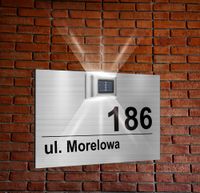 srebrna TABLICZKA ADRESOWA lampka nierdzewna numer posesji dibond 40x30