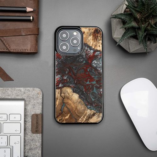 etui bewood unique na iphone 13 pro - planets - pluton na Arena.pl