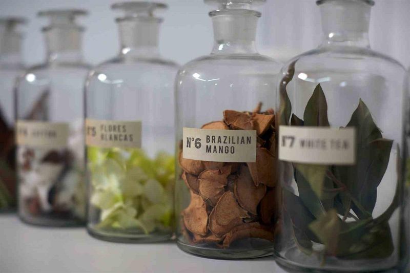 Świeca Premium 230gr. Fig and Citrus zdjęcie 4