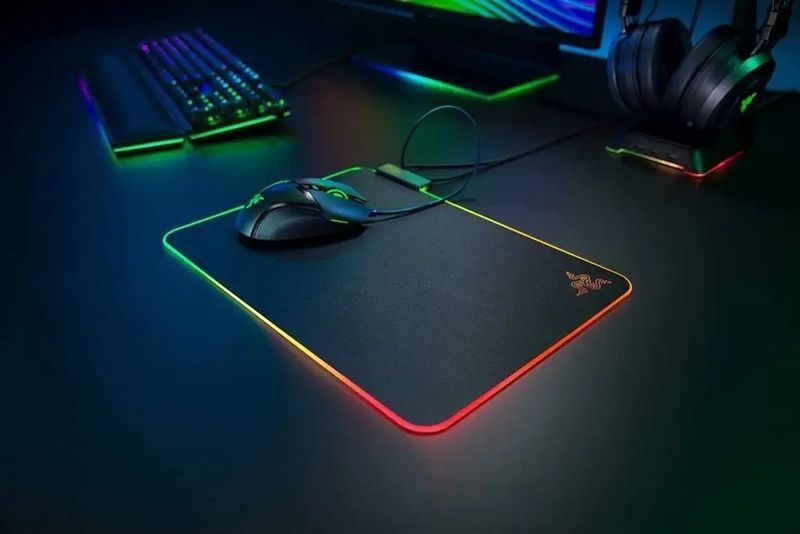 Podkladka pod mysz Razer Firefly V2 zdjęcie 2