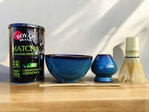 ZESTAW startowy do herbaty matcha BIO 100g z piękną czarką miotełką i łyżką na Arena.pl