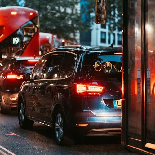 RĘKA LED NA TYLNĄ SZYBĘ SAMOCHODU SYGNALIZATOR GESTÓW ŚRODKOWY PALEC KCIUK na Arena.pl