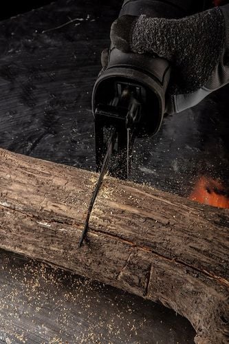 PILARKA SZABLOWA 710W 58G961 GRAPHITE na Arena.pl