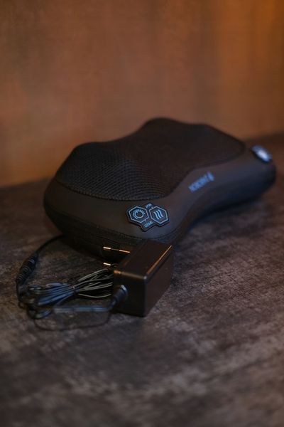 Masażer poduszka do pleców, ciala szyi karku zdjęcie 6