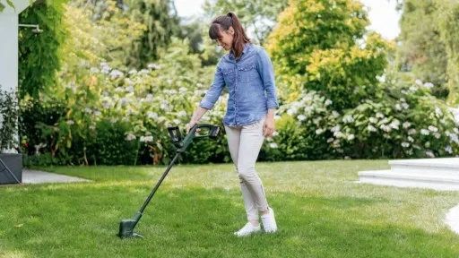 PODKASZARKA EASYGRASSCUT 23cm 18V BOSCH 1x2,0Ah zdjęcie 7