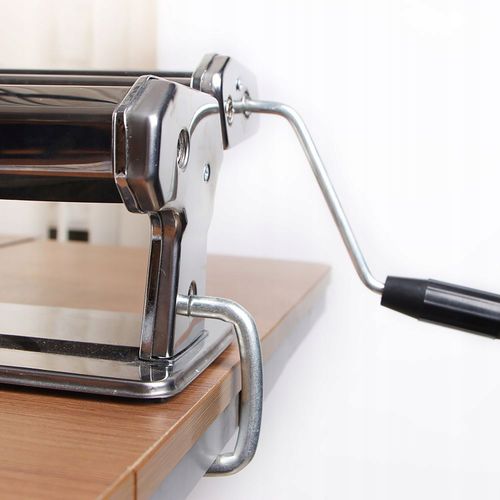 Maszynka ręczna do makaronu i ciasta Renew Force na Arena.pl