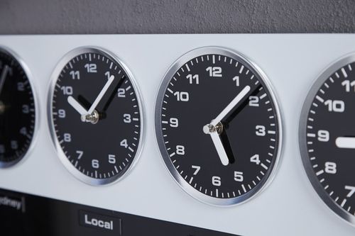 Zegar WORLD TIME na Arena.pl