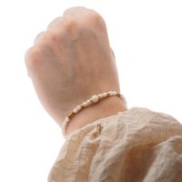 Bransoletka - Biały koral, Hematyt i srebro złocone