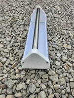 Karmnik na rolce z wałkiem obrotowym  60 cm