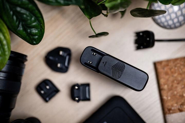 Ładowarka sieciowa z adapterami Newell GaN Tech T-power 140W 3xUSB-C 3xUSB zdjęcie 8