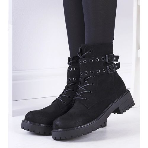 Czarne traperki r.36 na Arena.pl