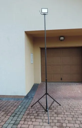 STATYW HALOGEN STOJAK 3m + NAŚWIETLACZ LED 100W zdjęcie 2