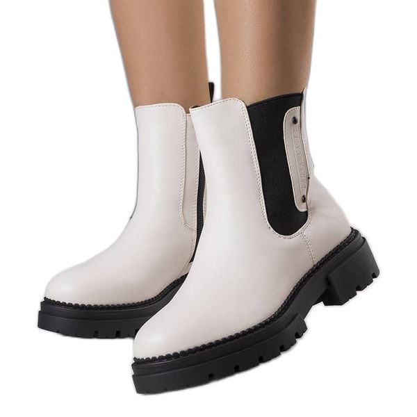 Kremowe ocieplane botki r.40 zdjęcie 1