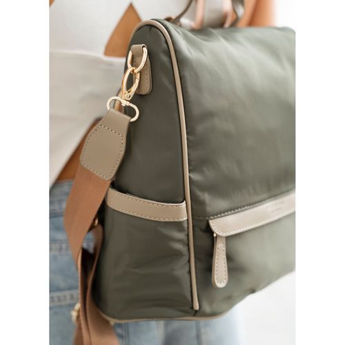 zielony, miejski plecak damski z nylonu i skóry ekologicznej z doczepianym na Arena.pl