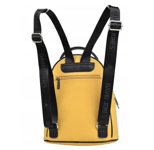 plecak damski david jones 6750-2 w kolorze ecru z ekoskóry  mieści format na Arena.pl