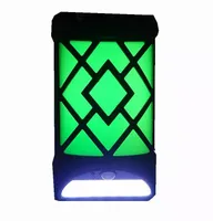 Kinkiet solarny 2 in 1 praktyczny biały i zmieniający kolory ozdobny