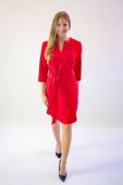 Elegancka sukienka z paskiem Czerwona 44