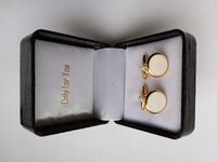 Spinki do mankietów EXC Złote Ślubne pozłacane masa perłowa w pięknym Etui