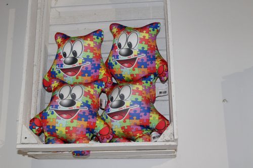 Relaksacyjna poduszka 3D na prezent - Miś puzzle na Arena.pl