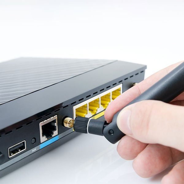 Qoltec Antena Wi-Fi 2.4/2.5 GHz 5.1/5.8 GHz dookólna 5dBi Wewnętrzna zdjęcie 7