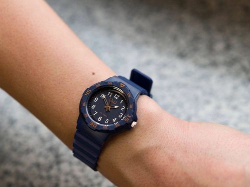 ZEGAREK QQ VR19J018Y DLA CHŁOPCA NA BASEN SPORT na Arena.pl