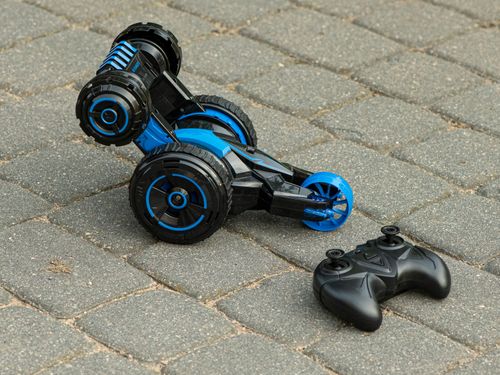 Samochód RC Double-sided stunts car na Arena.pl