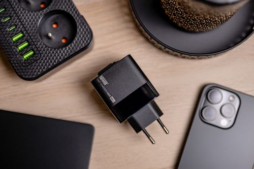 Ładowarka sieciowa Newell GaN 65 W LCD - EU na Arena.pl