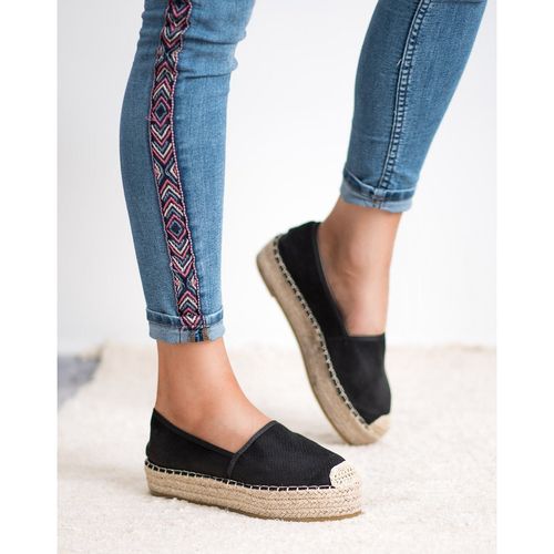 Wsuwane Buty Na Platformie r.39 na Arena.pl