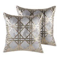 Zestaw 2 poduszek dekoracyjnych geometryczny wzór 45 x 45 cm szary CASSIA
