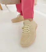 Beżowe materiałowe sneakersy Ornella 37