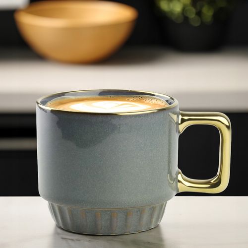 CERAMICZNY KUBEK NA KAWĘ HERBATĘ GRANATOWY ZDOBIONY ZE ZŁOTYM UCHEM 320ML na Arena.pl