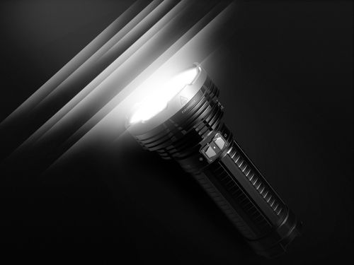 Latarka diodowa Fenix TK75 2018 na Arena.pl