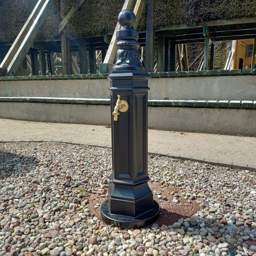 OBUDOWA KRANU WOLNOSTOJĄCA ŻELIWNA ZDRÓJ na Arena.pl