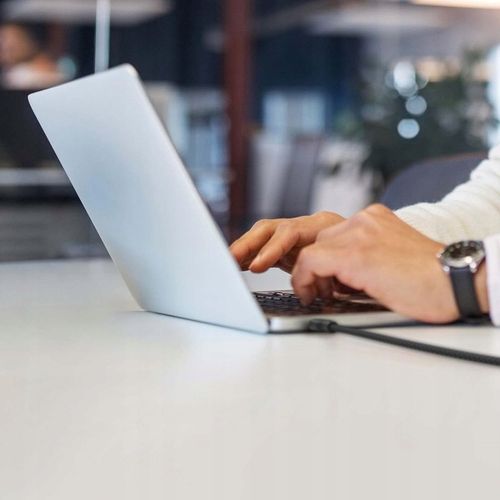 Belkin - Kabel Boost - USB-C do USB-C PD, 5A 100W, z oplotem nylonowym, 3 m na Arena.pl