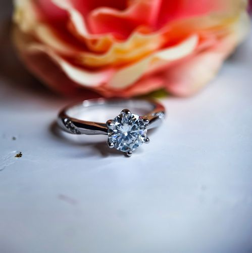 Pierścionek Moissanit 6,5 mm 1 karat srebro 925 rozmiar 22 PL na Arena.pl