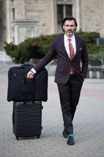 Solidna TORBA męska podróżna POKROWIEC na garnitur Hugh Butler Alfred na Arena.pl